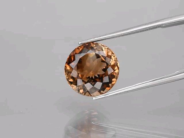 No.418 シャンパントパーズ 約9.14ct 約12.3mm×12.3mm ブラジル産