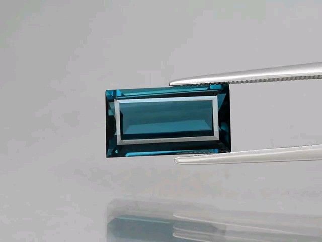No.442 ロンドンブルートパーズ 約5.35ct 約14mm×7.5mm ブラジル産