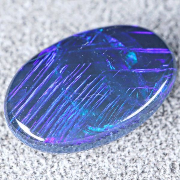 天然ブラックオパール オーストラリア産 2.085ct ルース 裸石