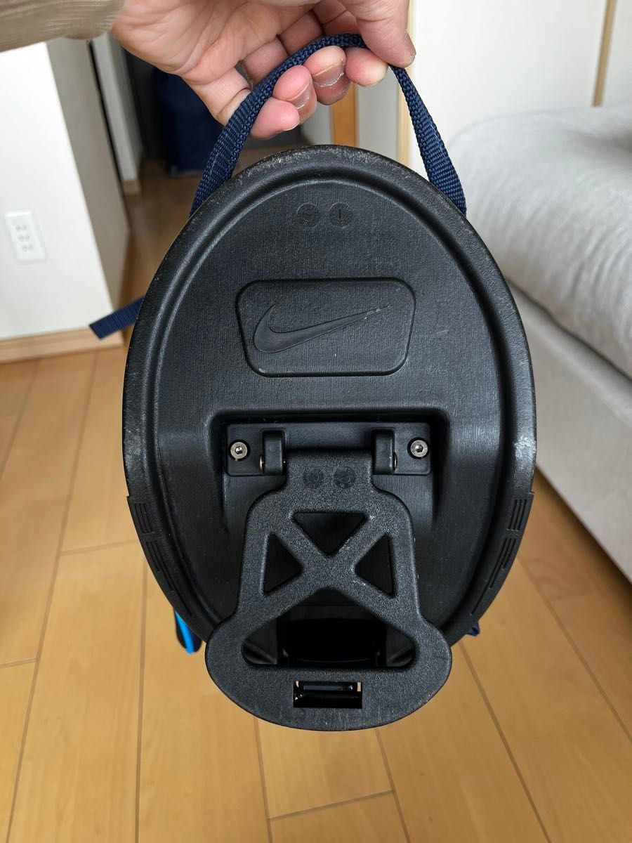 極美品 希少ナイキ NIKE スタンド型キャディバッグ 超軽量 極美品 希少ナイキ NIKE スタンド型キャディバッグ 超軽量