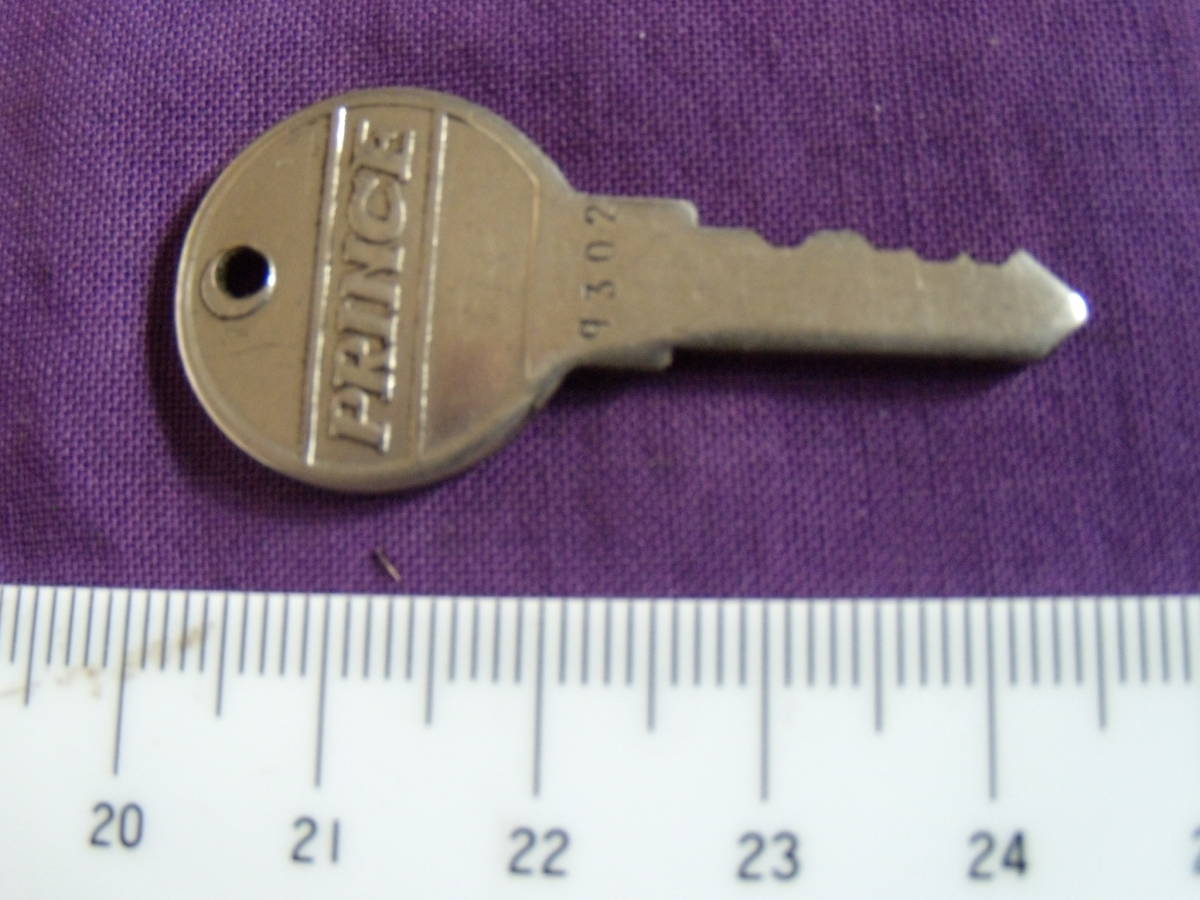  old car, Prince, antique, key, key, retro, Vintage, objet d'art, Showa era. era,.. for, key holder, interior, old key 