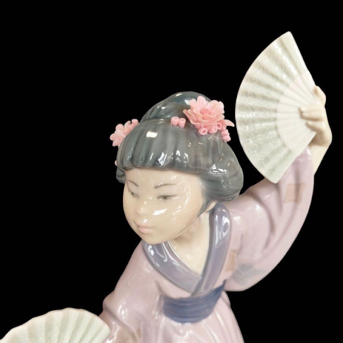 リヤドロ LLADRO 踊り子 着物 扇子 和装 舞い 陶器 芸者 人形 美 リヤドロ LLADRO 踊り子 着物 扇子 和装 舞い 陶器 芸者 人形 美