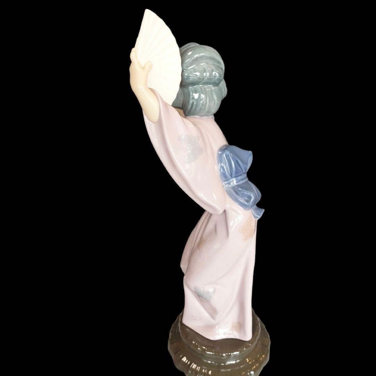 リヤドロ LLADRO 踊り子 着物 扇子 和装 舞い 陶器 芸者 人形 美 リヤドロ LLADRO 踊り子 着物 扇子 和装 舞い 陶器 芸者 人形 美