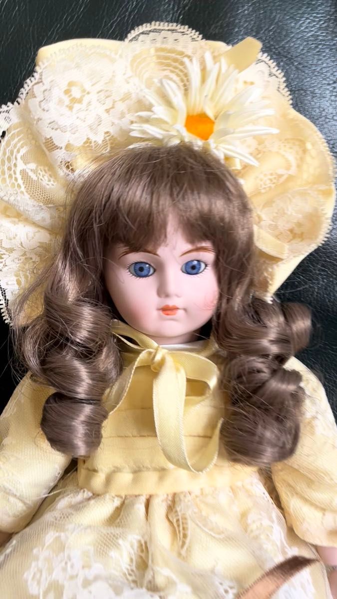 Bebe Bru コレクターズドール 11 レプリカ 保証書つき イエロー系 べべ ブリュー