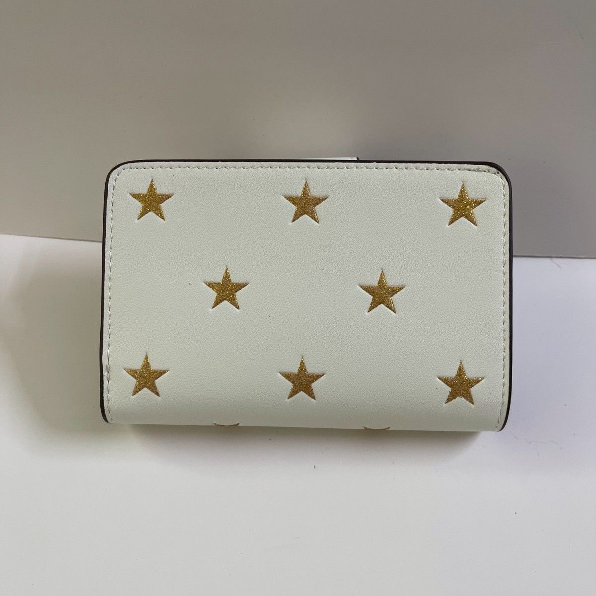 COACH コーチ ゴールドスター ホワイト 二つ折り財布 レディース COACH コーチ ゴールドスター ホワイト 二つ折り財布 レディース