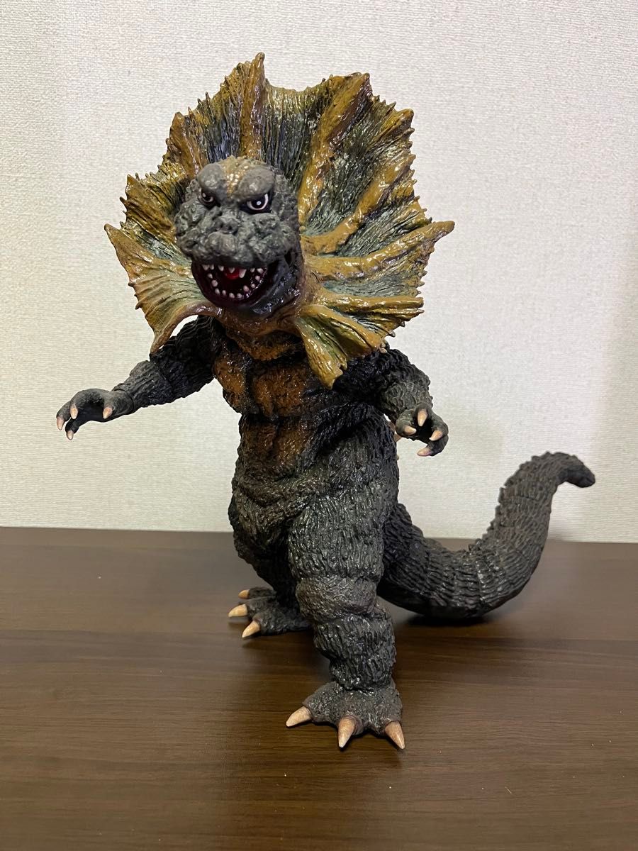 ファルシオン えり巻怪獣ジラース ソフビキット完成品 M1号 ファルシオン えり巻怪獣ジラース ソフビキット完成品 M1号