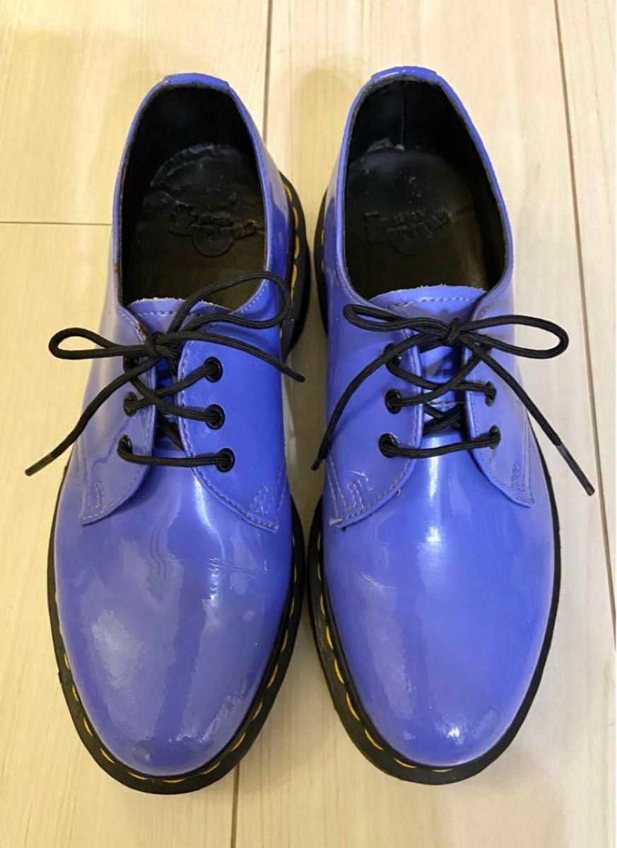 Dr Martens ドクターマーチン 3ホール エナメルレザー UK4 Dr Martens ドクターマーチン 3ホール エナメルレザー UK4