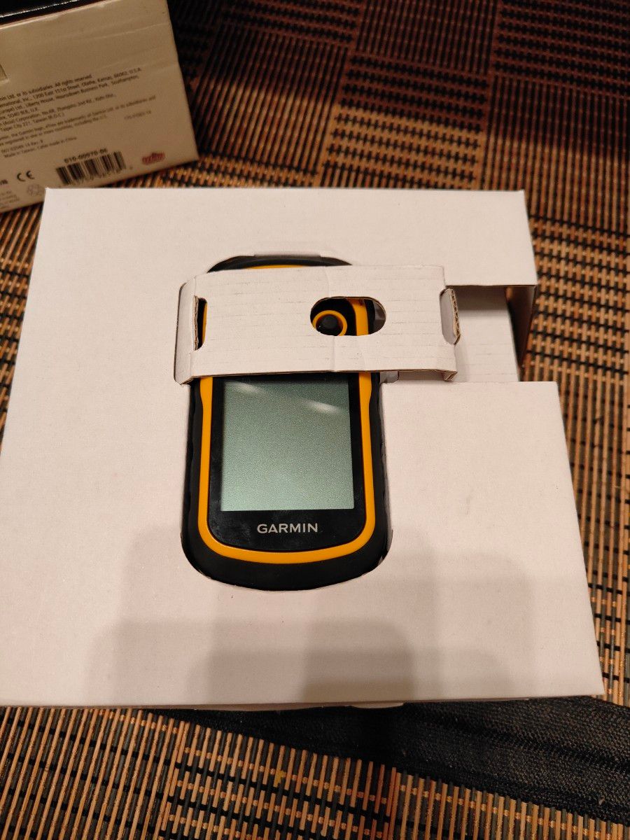GARMIN eTrex 10J ハンディGPS ガーミン ハンディGPS 10J|Yahoo GARMIN eTrex 10J ハンディGPS ガーミン ハンディGPS 10J|Yahoo