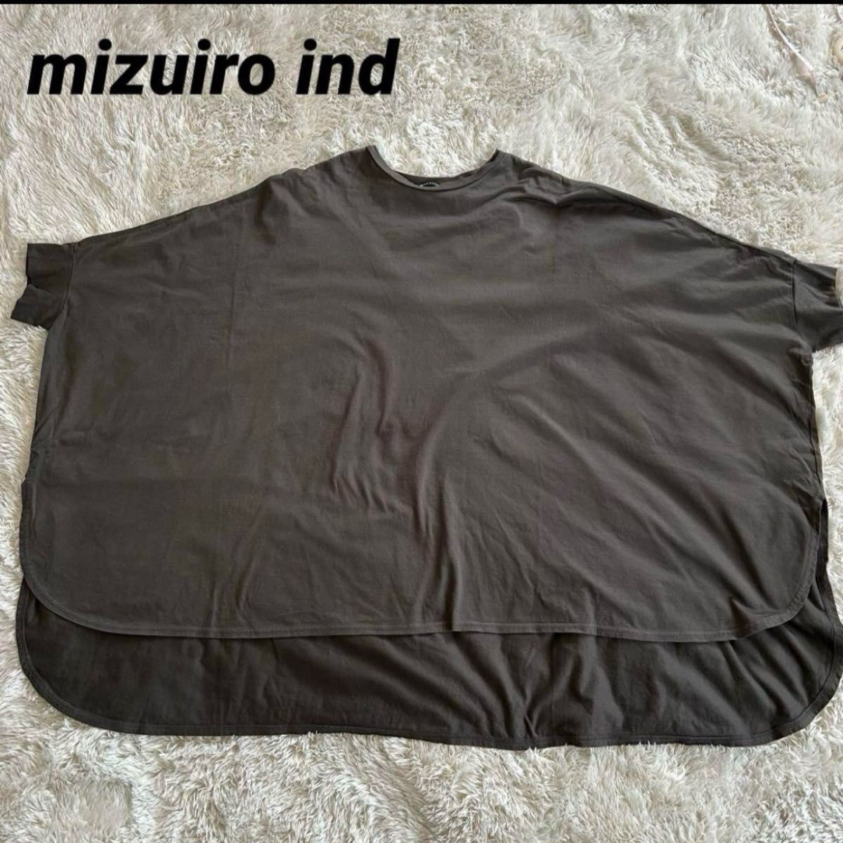 mizuiroind ミズイロインド カットソー カーキ|Yahoo!フリマ mizuiroind ミズイロインド カットソー カーキ|Yahoo!フリマ
