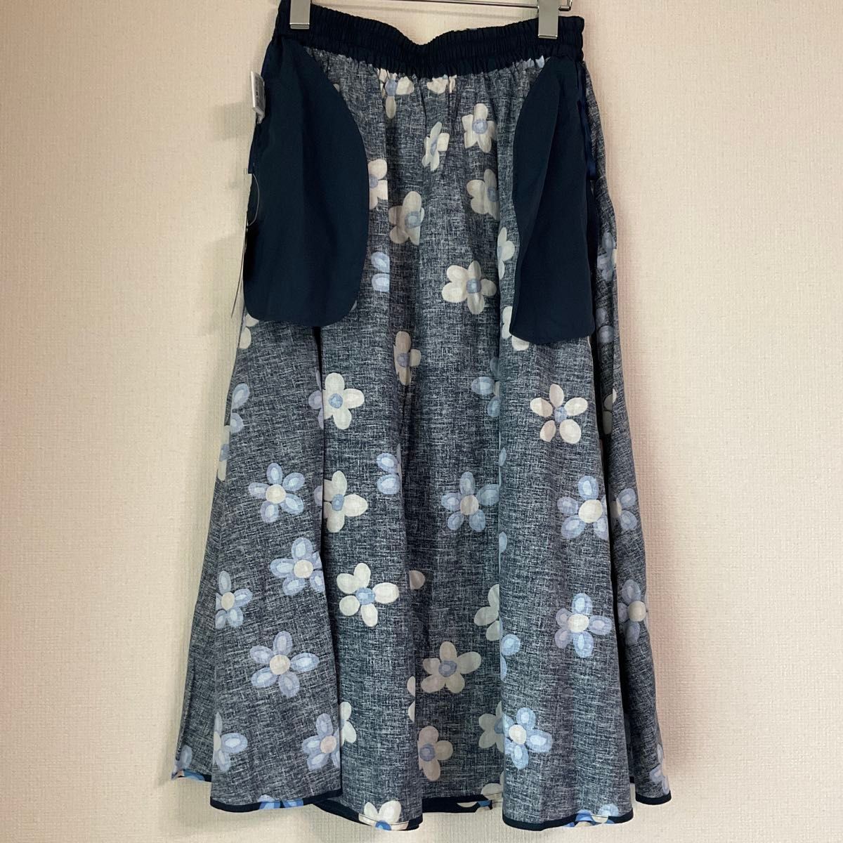 ユニクロUNIQLO×マリメッコmarimekko コラボ花柄 ロングスカート ユニクロUNIQLO×マリメッコmarimekko コラボ花柄 ロングスカート
