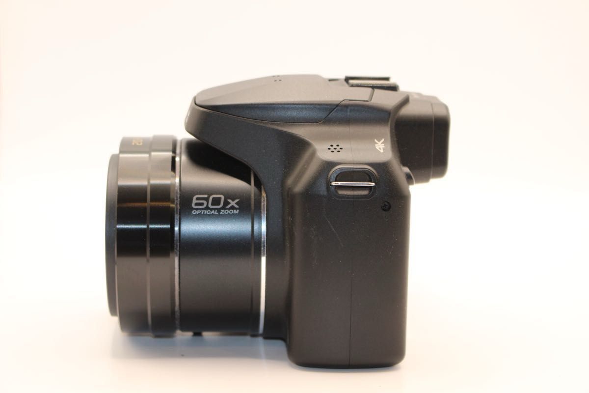 お買い得 ショット数87回 新品級 LUMIX DC-FZ85 コンデジ お買い得 ショット数87回 新品級 LUMIX DC-FZ85 コンデジ