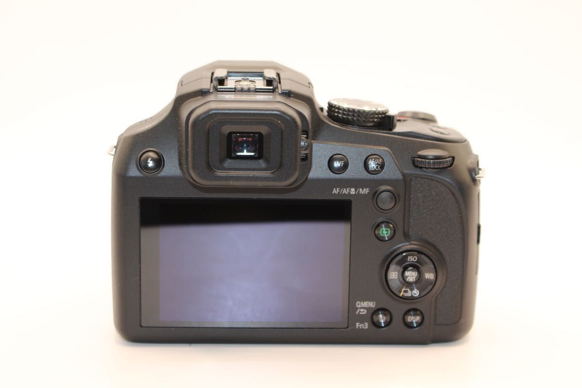 お買い得 ショット数87回 新品級 LUMIX DC-FZ85 コンデジ お買い得 ショット数87回 新品級 LUMIX DC-FZ85 コンデジ