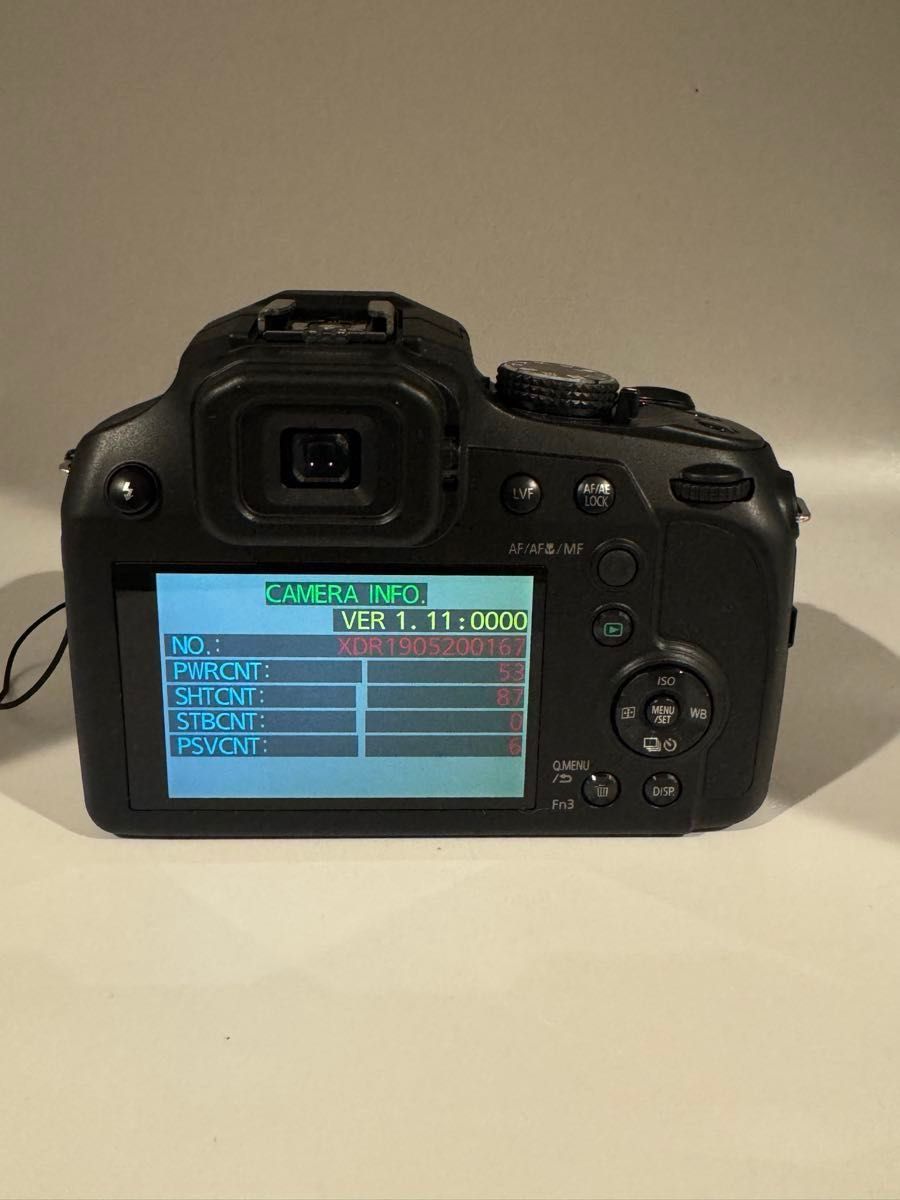 お買い得 ショット数87回 新品級 LUMIX DC-FZ85 コンデジ お買い得 ショット数87回 新品級 LUMIX DC-FZ85 コンデジ