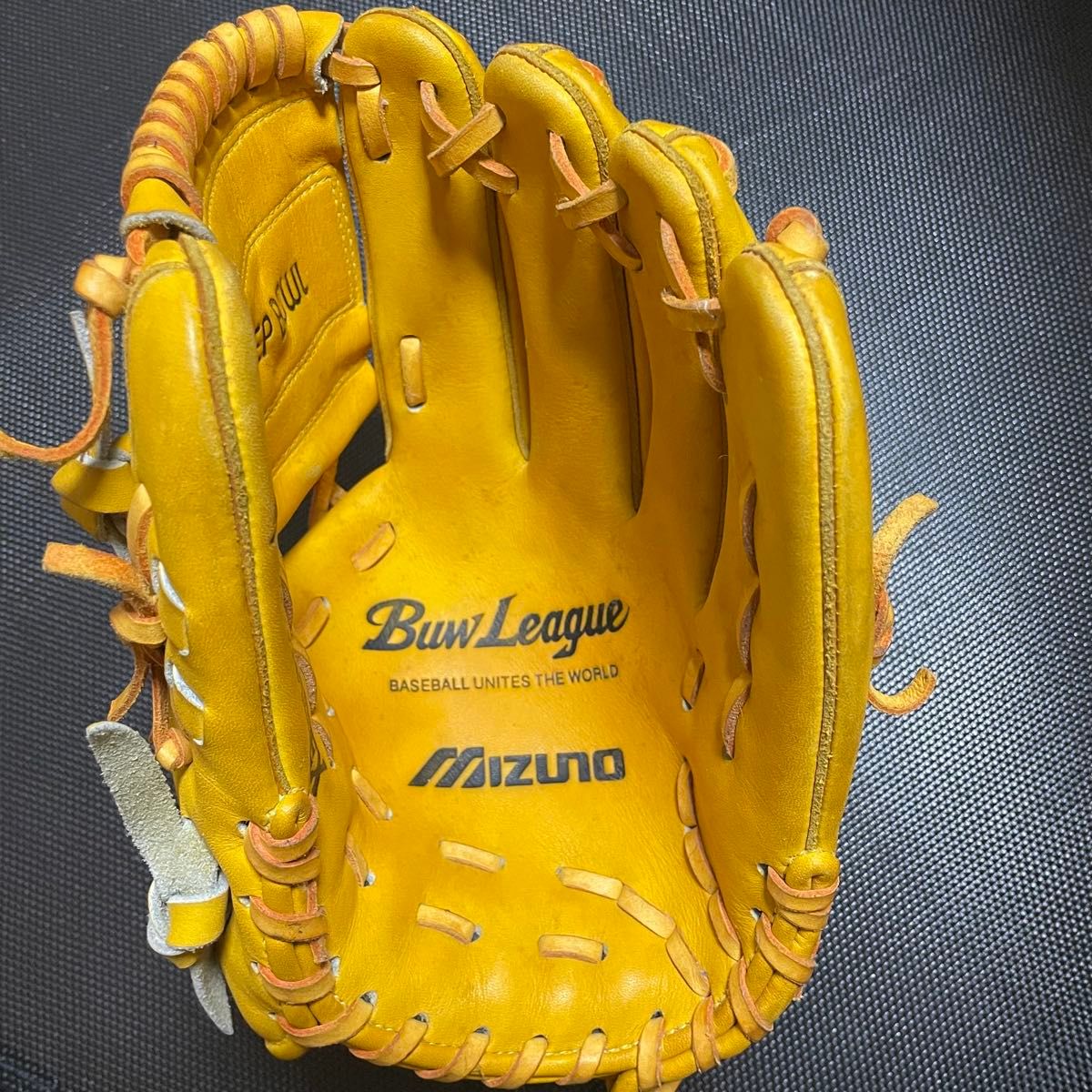 mizuno ミズノ ビューリーグ 軟式内野用グローブ|Yahoo!フリマ mizuno ミズノ ビューリーグ 軟式内野用グローブ|Yahoo!フリマ