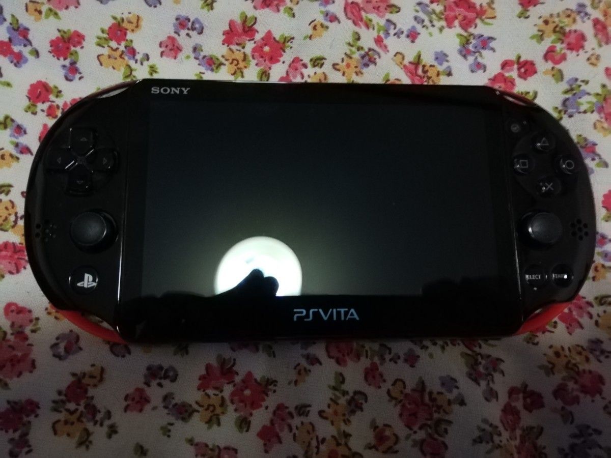 PS VITA 本体 PCH-2000 レッド ブラック 液晶モデル|Yahoo PS VITA 本体 PCH-2000 レッド ブラック 液晶モデル|Yahoo