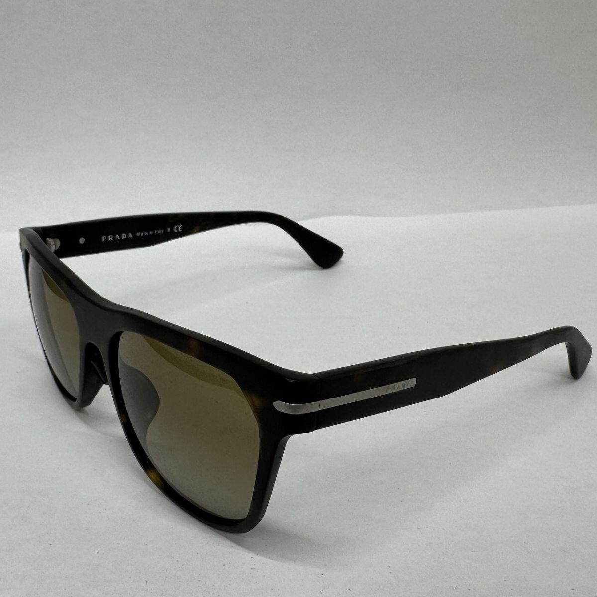 V412-K57-126◎ PRADA プラダ サングラス SPR 03R-F 55口18 HAQ V412-K57-126◎ PRADA プラダ サングラス SPR 03R-F 55口18 HAQ