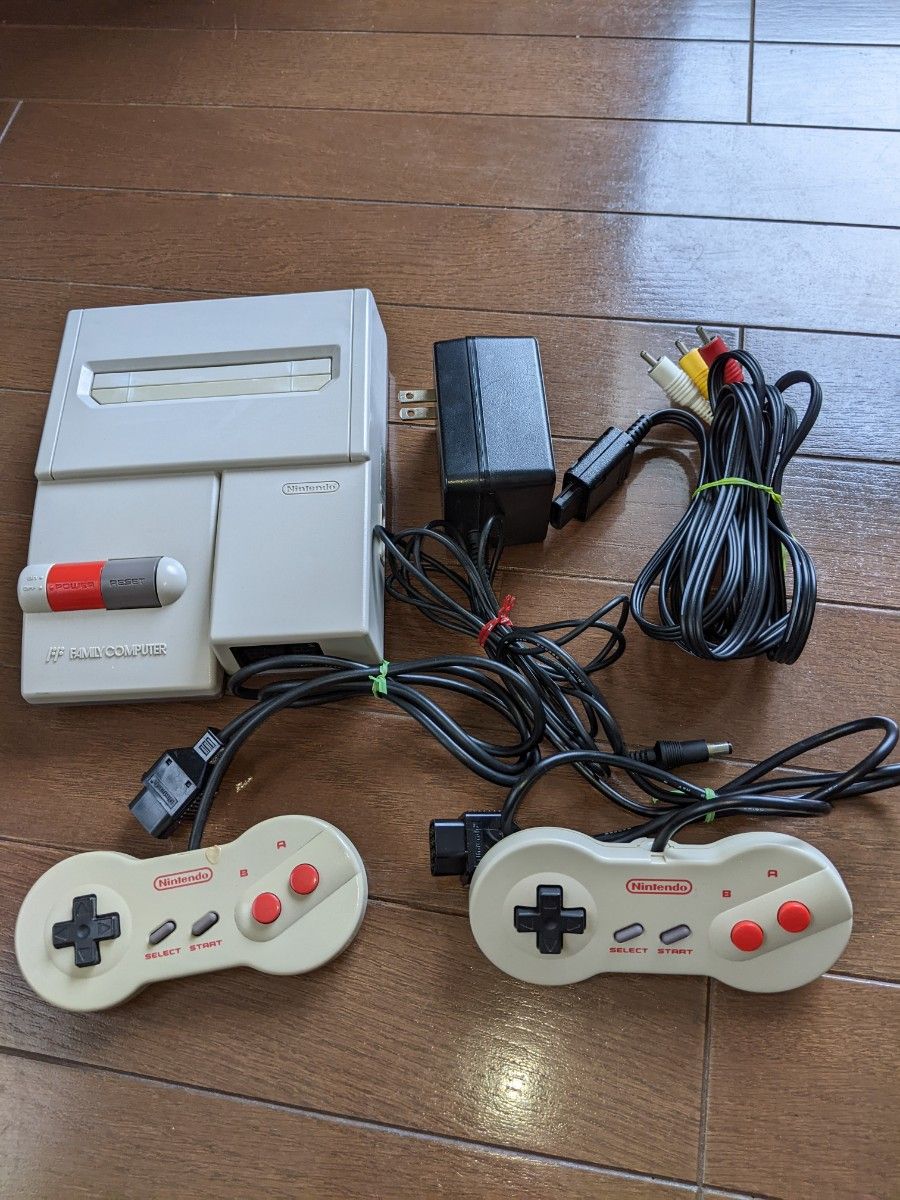 ニューファミコン本体 アダプター AVケーブル ソフト31本|Yahoo ニューファミコン本体 アダプター AVケーブル ソフト31本|Yahoo