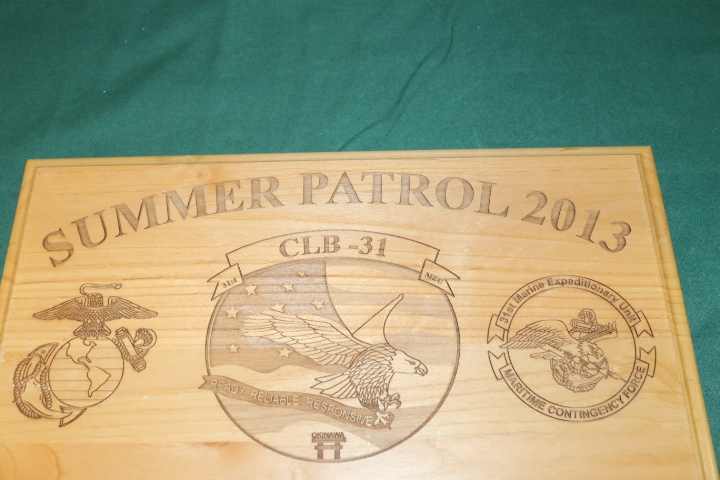 ★ 1点限定入荷 ★ 沖縄米軍 レア SUMMER PATROL 2013 CLB-31 USMC MEU 記念プラーク 壁掛け 良品 ディスプレイ コレクションなどに_画像4