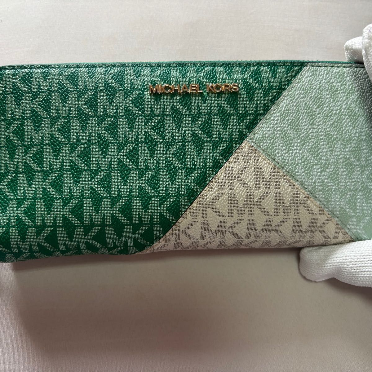 MICHAEL KORS マイケルコース 長財布 トライカラー グリーン MICHAEL KORS マイケルコース 長財布 トライカラー グリーン