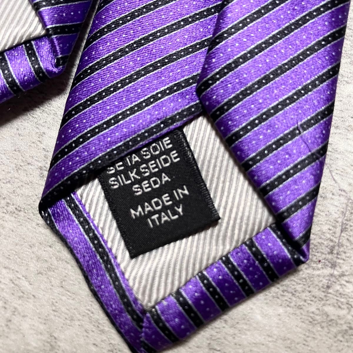 美品】 Ermenegildo Zegna エルメネジルドゼニア ネクタイ 美品】 Ermenegildo Zegna エルメネジルドゼニア ネクタイ