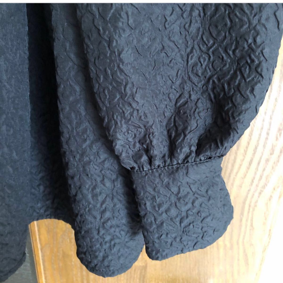 fifth ジャガードペプラムトップス ブラック size M パフ袖 fifth ジャガードペプラムトップス ブラック size M パフ袖