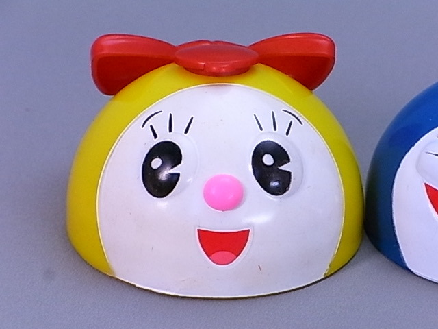 ＃45-9【日本栄養食品】ドラえもん・ドラミちゃん・８ちゃんのふりかけ容器のふた３個セット_画像2