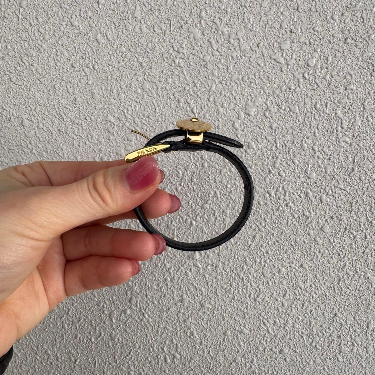 超美品 PRADA プラダ レザー ベルト ブレスレット 黒 S|Yahoo 超美品 PRADA プラダ レザー ベルト ブレスレット 黒 S|Yahoo
