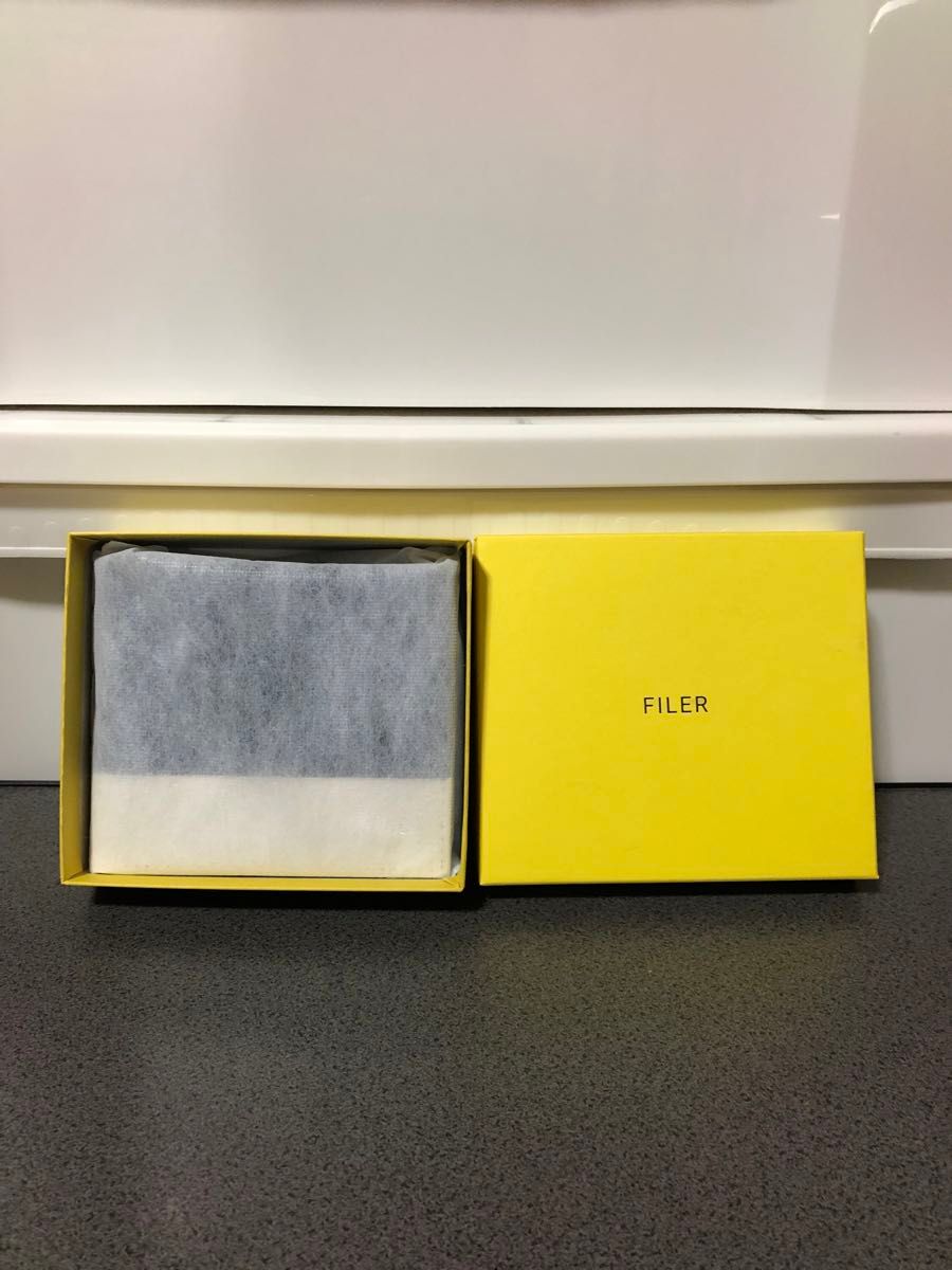 未使用】FILER フィレール 二つ折り財布 ネイビー/ホワイト 未使用】FILER フィレール 二つ折り財布 ネイビー/ホワイト