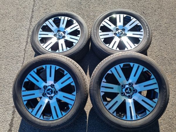 三菱 デリカD5 Dパワー☆純正ホイールとタイヤ4本セット☆18×7J 三菱 デリカD5 Dパワー☆純正ホイールとタイヤ4本セット☆18×7J