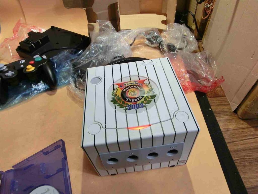 T【ユ6-59】【100サイズ】任天堂 ゲームキューブ エンジョイ T【ユ6-59】【100サイズ】任天堂 ゲームキューブ エンジョイ