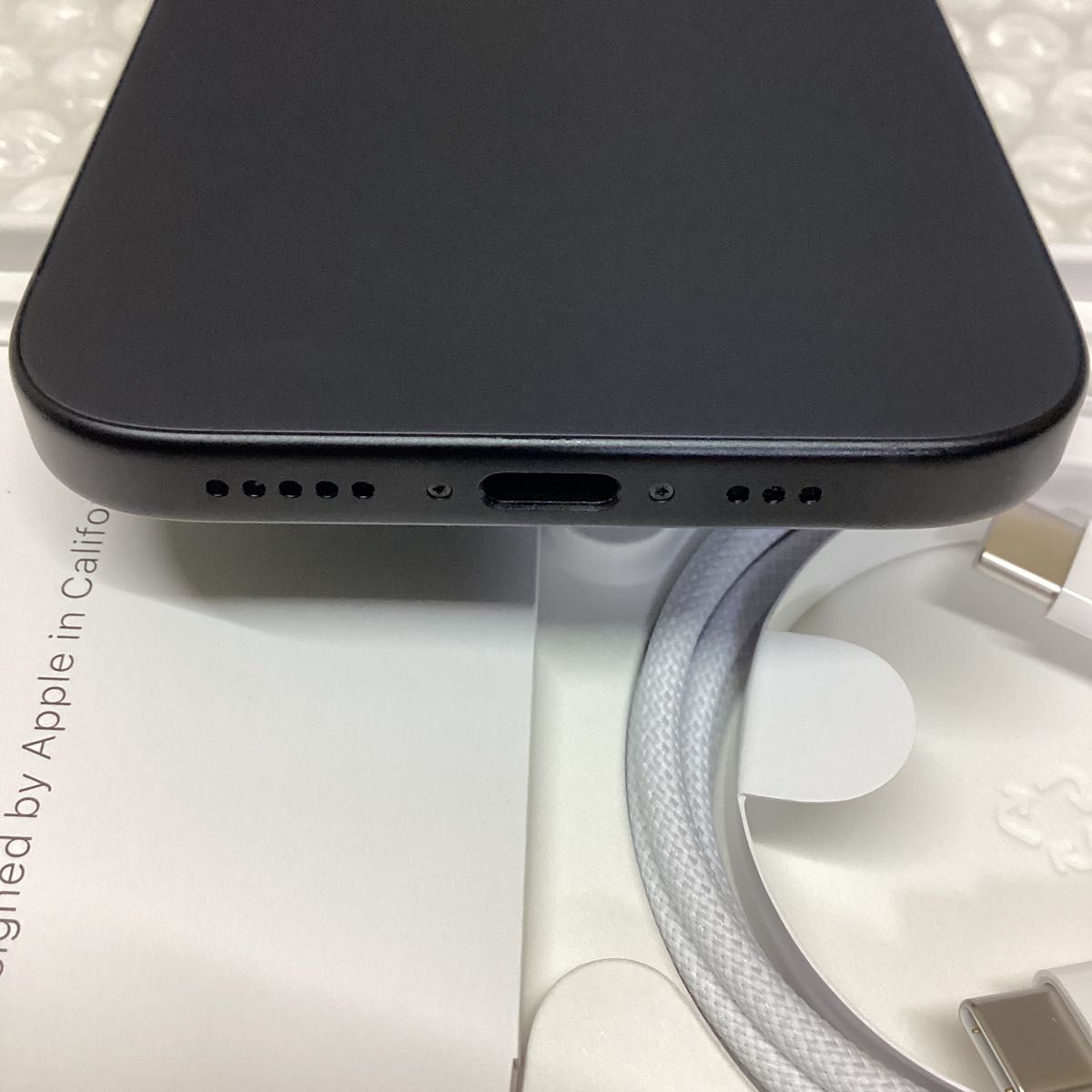ほぼ新品 充電27回 iPhone 15 128GB ブラック 日本版 フルセット ほぼ新品 充電27回 iPhone 15 128GB ブラック 日本版 フルセット