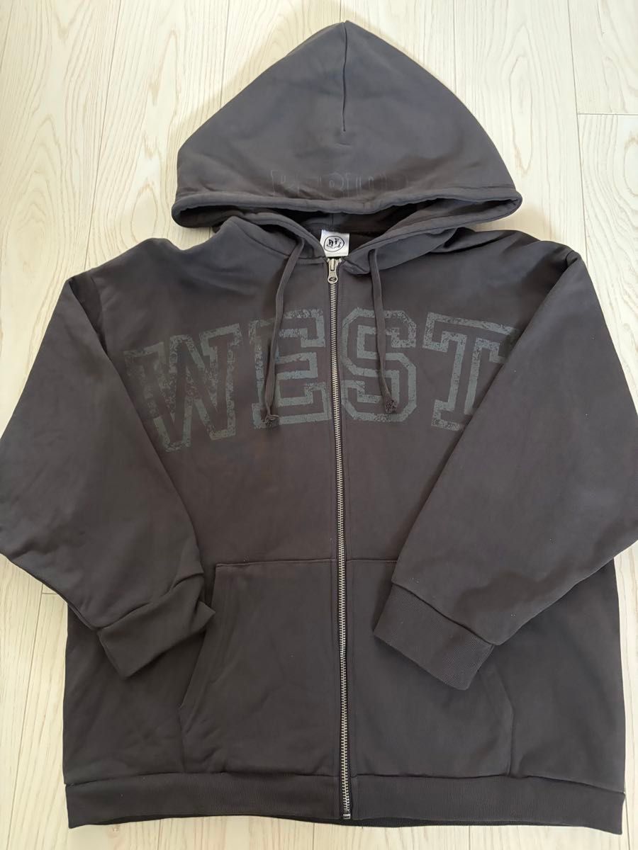 WEST 関西七色大男祭り 藤井流星 プロデュース パーカー Zipper WEST 関西七色大男祭り 藤井流星 プロデュース パーカー Zipper