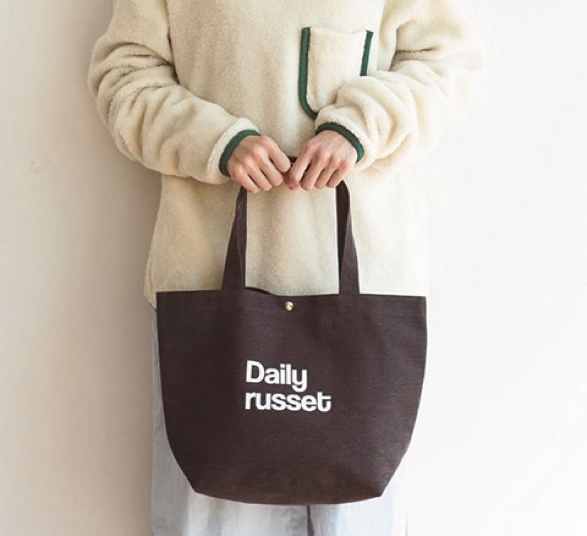 Daily russet デイリー ラシット ロゴバッグ&2WAYモノグラム Daily russet デイリー ラシット ロゴバッグ&2WAYモノグラム