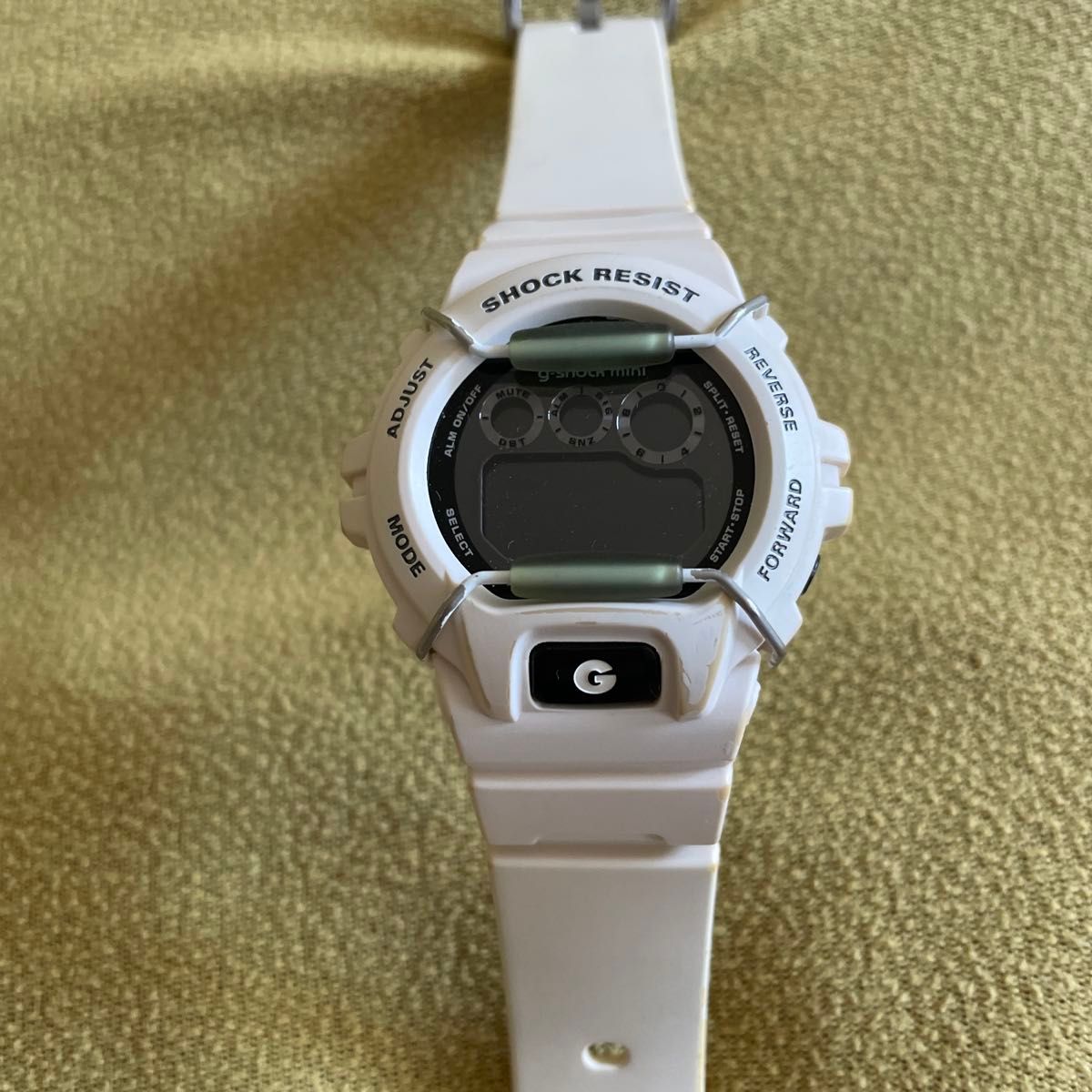 CASIO G-SHOCK ミニ ホワイト 腕時計|Yahoo!フリマ(旧PayPay CASIO G-SHOCK ミニ ホワイト 腕時計|Yahoo!フリマ(旧PayPay