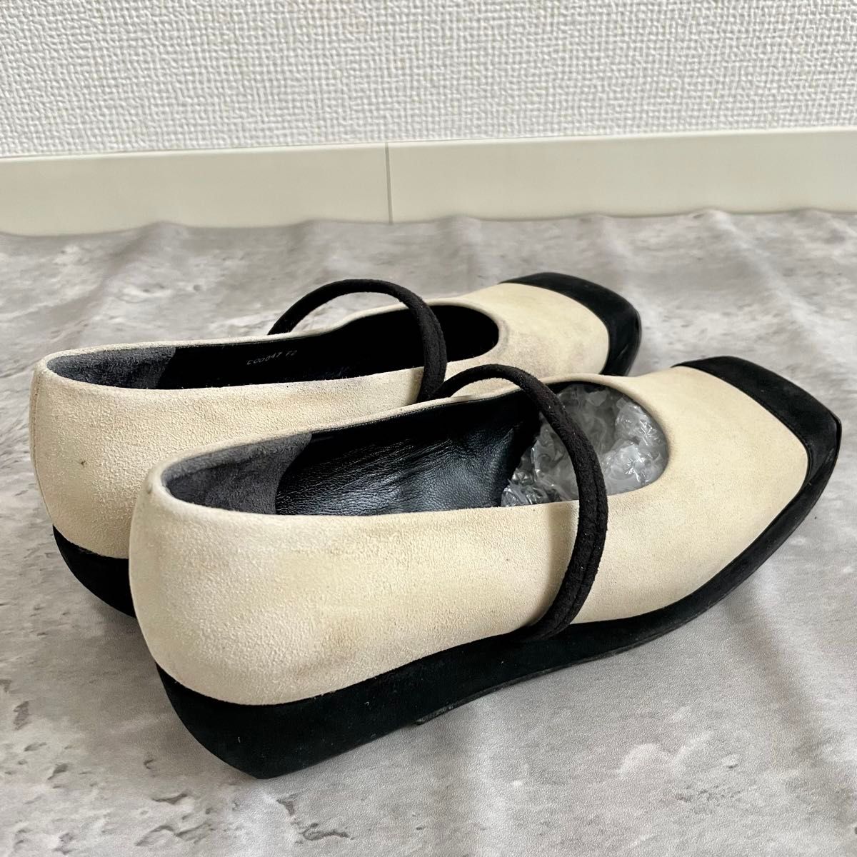 CHANEL シャネル スクエアトゥ パンプス バイカラー 35 1/2 CHANEL シャネル スクエアトゥ パンプス バイカラー 35 1/2