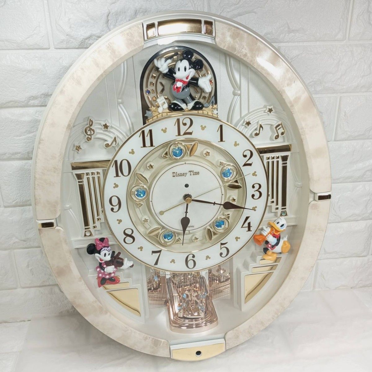 SEIKO 掛け時計 DISNEY TIME FW580W ディズニー 時計 セイコー SEIKO 掛け時計 DISNEY TIME FW580W ディズニー 時計 セイコー