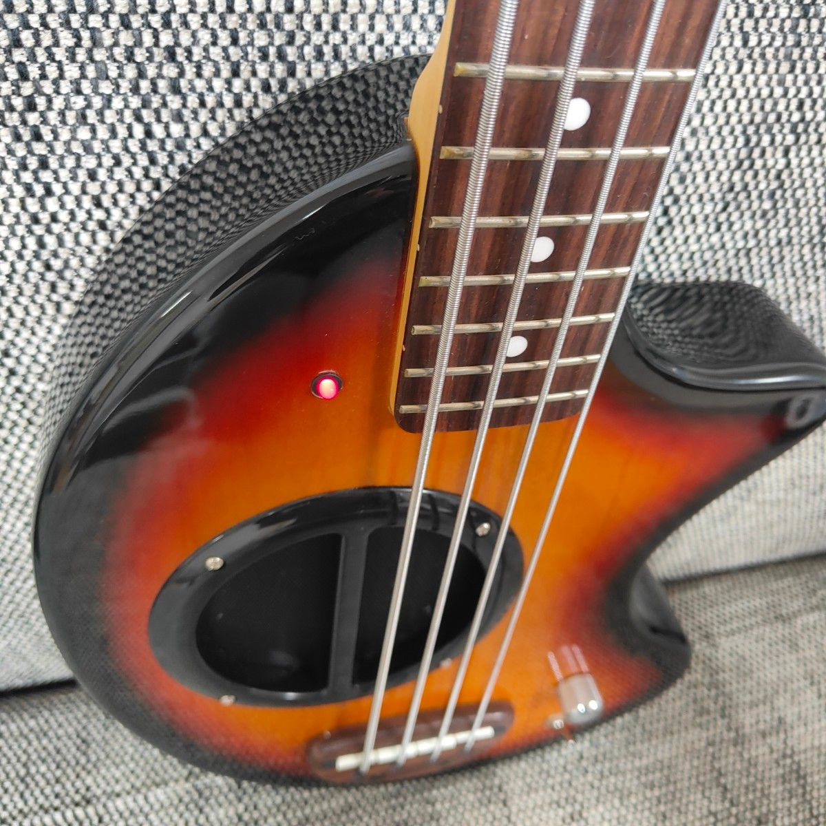 現状特価品】Fernandes フェルナンデス PIE-ZO ZO-3 BASS エレキ 現状特価品】Fernandes フェルナンデス PIE-ZO ZO-3 BASS エレキ