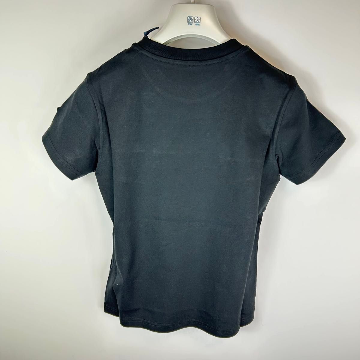 新品 100%本物 MONCLER ラインストーン ロゴ Tシャツ 新品 100%本物 MONCLER ラインストーン ロゴ Tシャツ