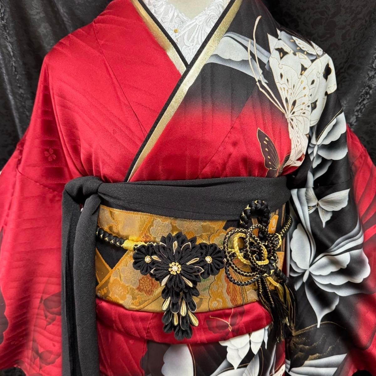 美品 蝶 金彩 舞蝶 落款 流水舞蝶文 逸品 暈し染め フルセット 美品 蝶 金彩 舞蝶 落款 流水舞蝶文 逸品 暈し染め フルセット