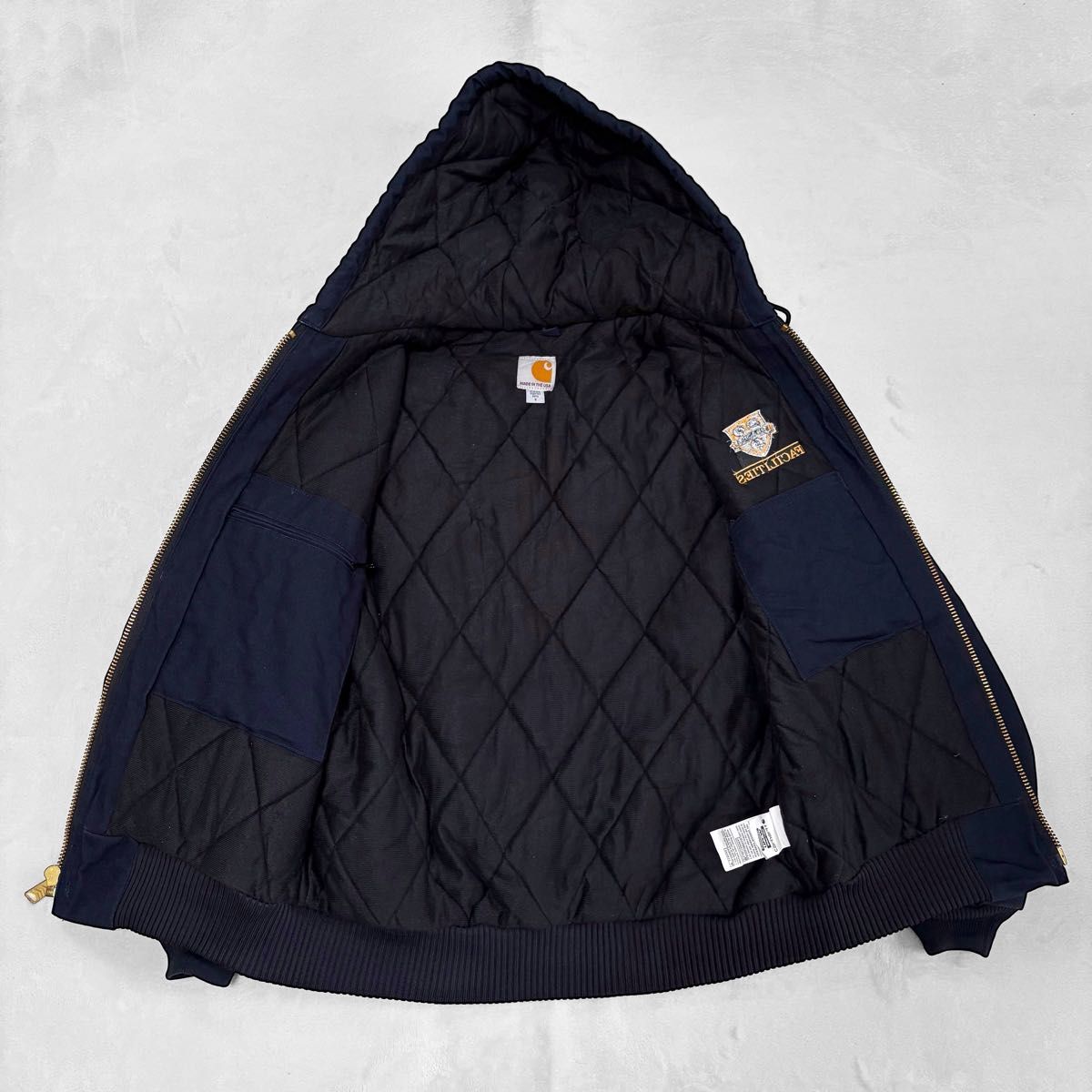 希少サイズ・未使用級】 USA製 Carhartt カーハート アクティブ 希少サイズ・未使用級】 USA製 Carhartt カーハート アクティブ
