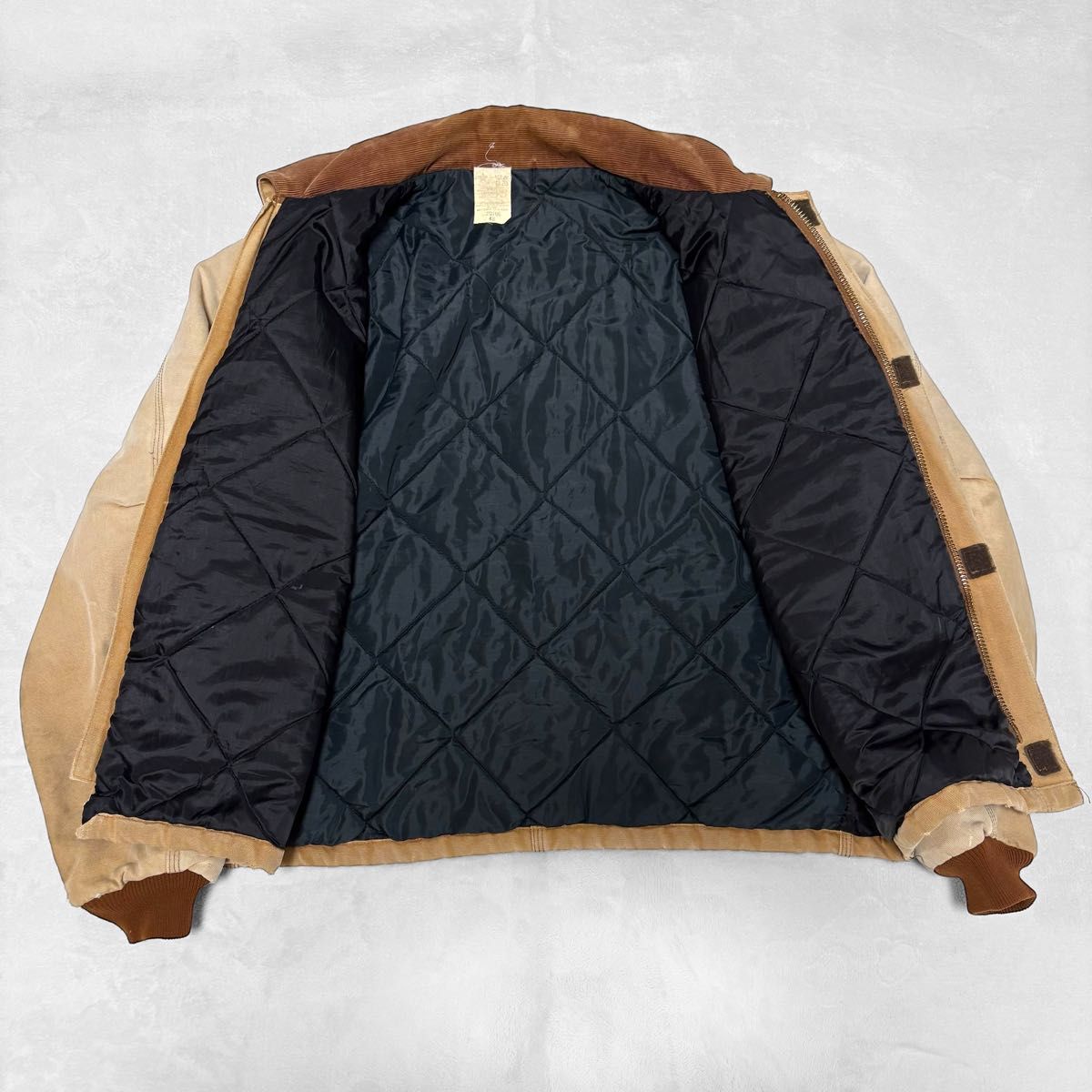 星タグ USA製 Carhartt カーハート トラディショナルジャケット 星タグ USA製 Carhartt カーハート トラディショナルジャケット