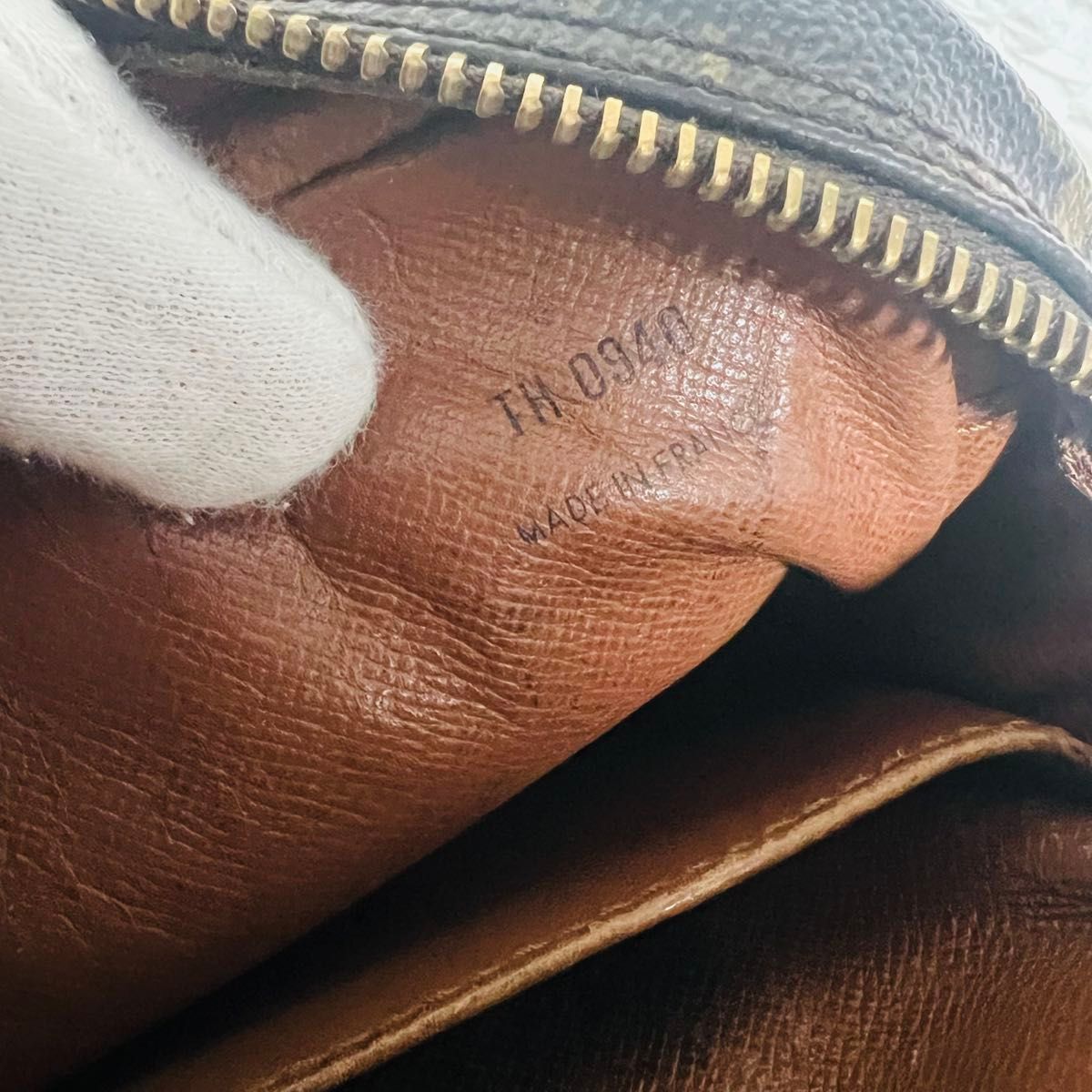 LOUIS VUITTON ルイ ヴィトン モノグラム コンピエーニュ23 LOUIS VUITTON ルイ ヴィトン モノグラム コンピエーニュ23
