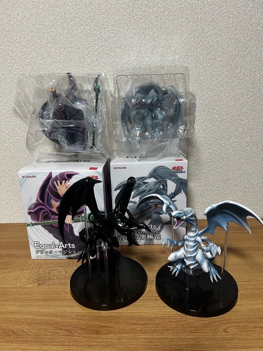遊戯王 ブラック・マジシャン 青眼の白龍 フィギュア 2体セット 遊戯王 ブラック・マジシャン 青眼の白龍 フィギュア 2体セット