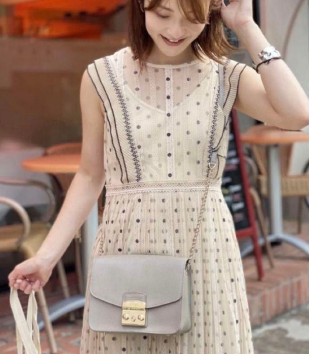 美品】大人気 ZARA ザラ セミシースルードットワンピース ロング 美品】大人気 ZARA ザラ セミシースルードットワンピース ロング
