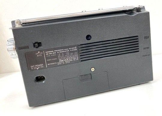 Panasonic ナショナル ワールドボーイ ラジオ ラジカセ RF850 Panasonic ナショナル ワールドボーイ ラジオ ラジカセ RF850