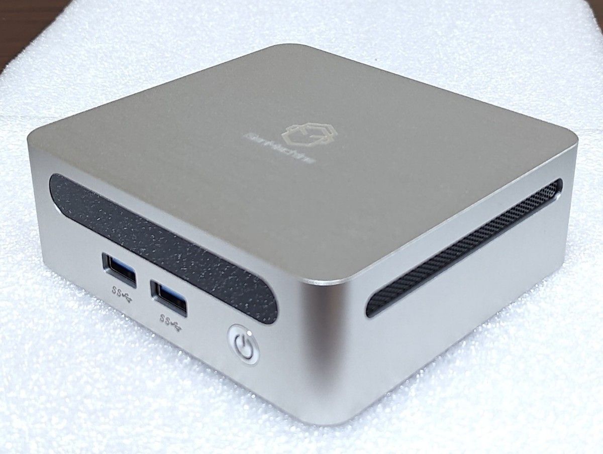ほぼ新品 ミニPC GenMachine Ryzen 7 4700U ベアボーン SSD 1TB ほぼ新品 ミニPC GenMachine Ryzen 7 4700U ベアボーン SSD 1TB