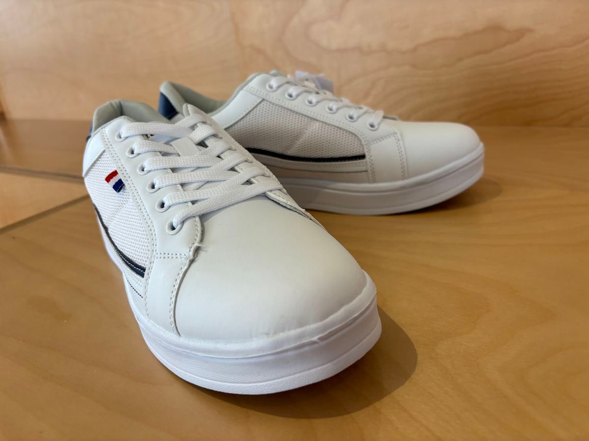 新品 メンズスニーカー 26 0 White|Yahoo!フリマ(旧PayPayフリマ) 新品 メンズスニーカー 26 0 White|Yahoo!フリマ(旧PayPayフリマ)