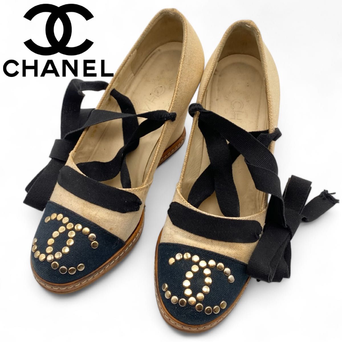 CHANEL シャネル パンプス ココマーク スタッズ ベージュ 黒 CHANEL シャネル パンプス ココマーク スタッズ ベージュ 黒