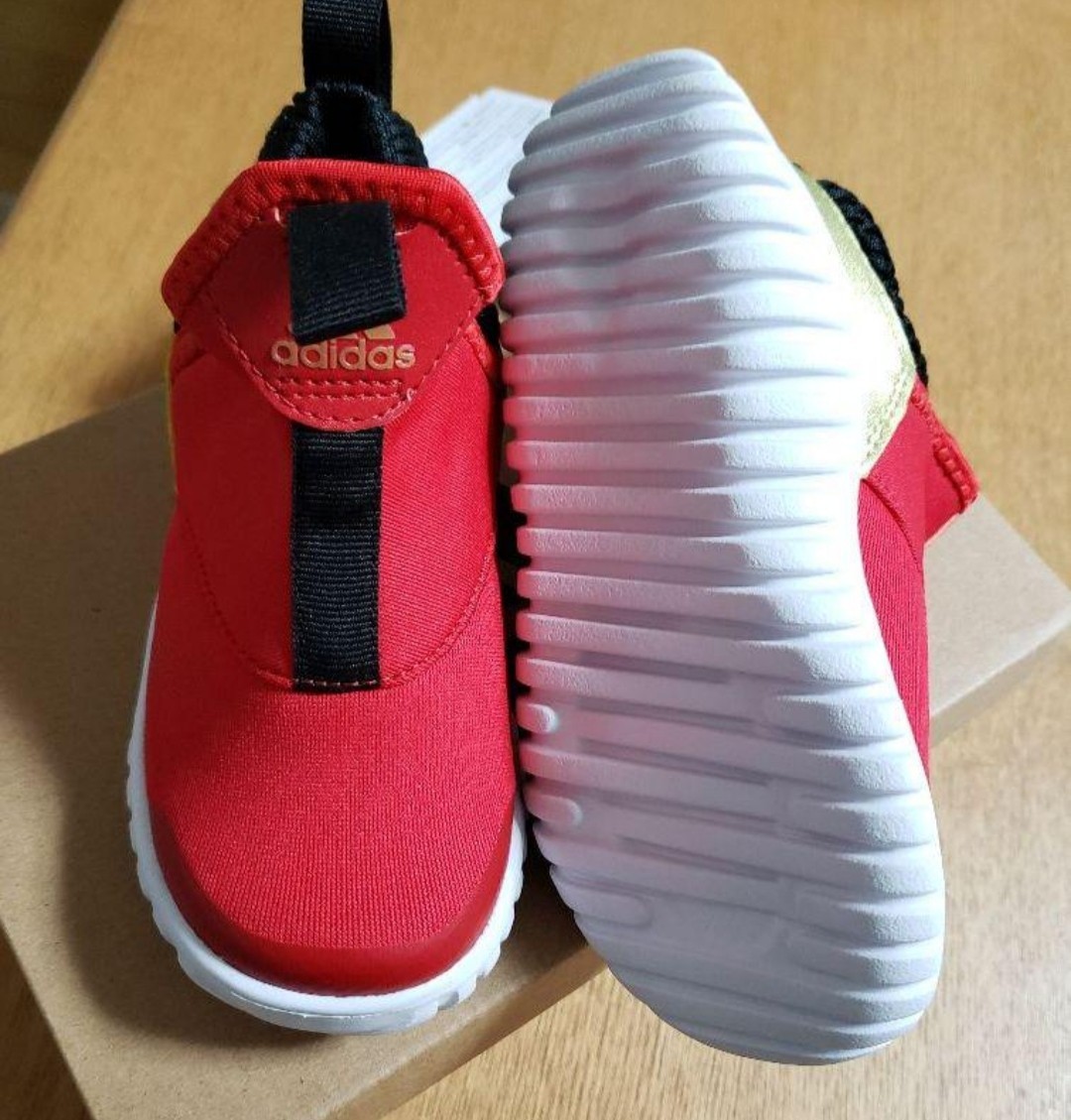Paypayフリマ 新品 Adidas スリッポン キッズ スニーカー 赤 15 0 Paypayフリマ 新品 Adidas スリッポン キッズ スニーカー 赤 15 0