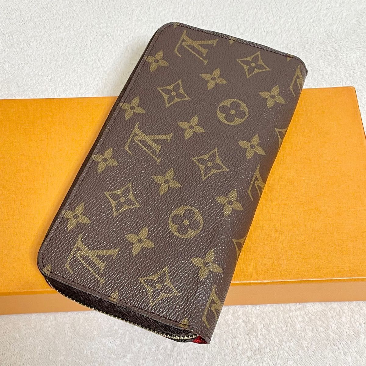 ルイヴィトン モノグラム ジッピーウォレット 長財布 ICチップ ルイヴィトン モノグラム ジッピーウォレット 長財布 ICチップ